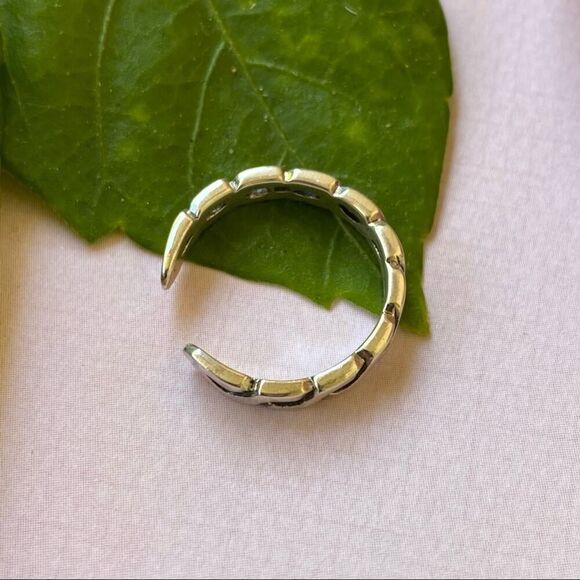 Sterling Silver Weave Toe Ring - Picture 4 of 4